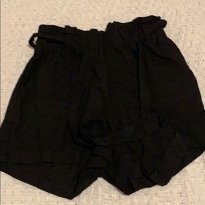 Paperbag shorts